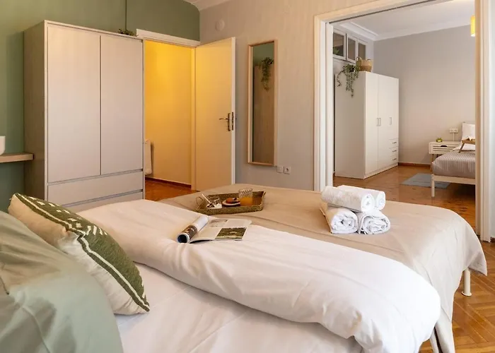 Philoxenia Apartament *